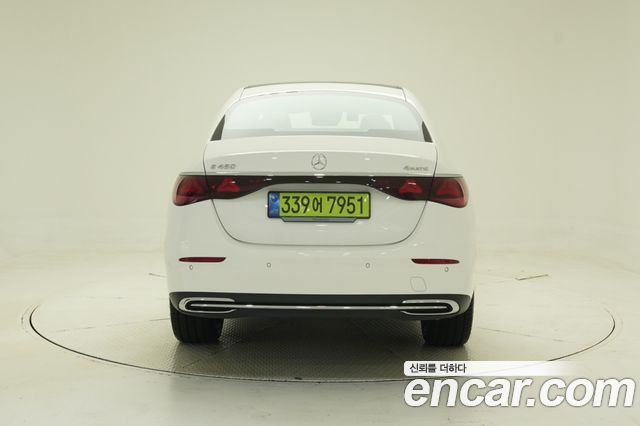 Mercedes-Benz E-Class (W214) E450 4MATIC Exclusive 2025 — фото 4