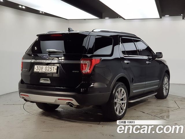 Ford Explorer 3.5 Limited 4WD 5th 2016 — фото 2