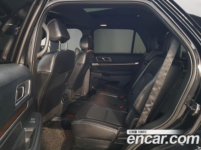 Ford Explorer 3.5 Limited 4WD 5th 2016 — фото 9