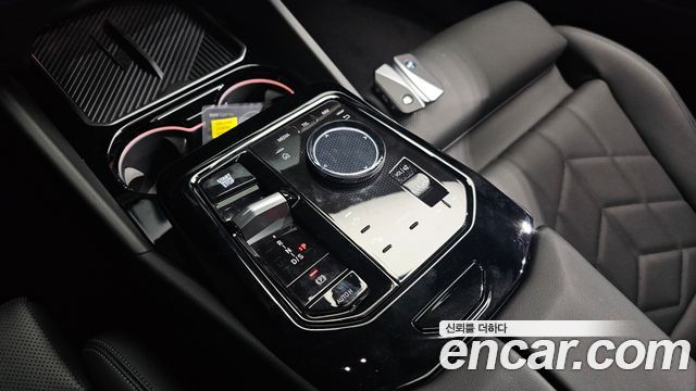 BMW 5 Series (G60) 523d M Sport 2025 — фото 9