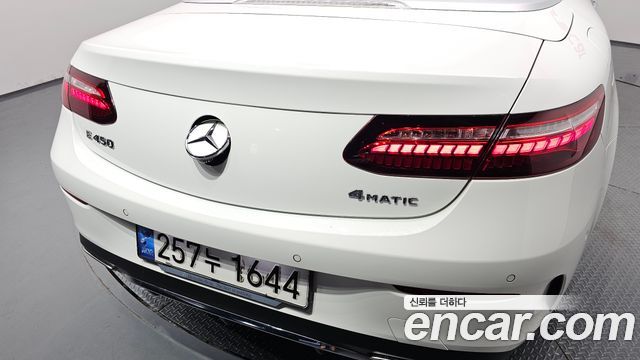 Mercedes-Benz E-Class (W213) E450 4MATIC Cabriolet 2021 — фото 30