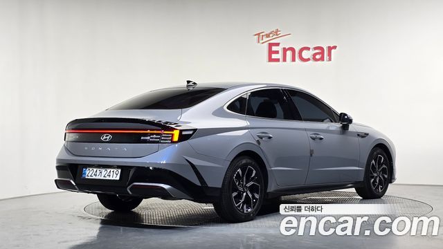 Hyundai Sonata The Edge (DN8) 2.0 Exclusive 2024 — фото 2