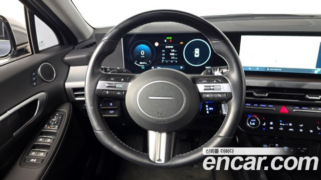 Hyundai Sonata The Edge (DN8) 2.0 Exclusive 2024 — фото 13