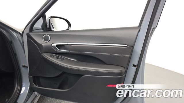 Hyundai Sonata The Edge (DN8) 2.0 Exclusive 2024 — фото 24