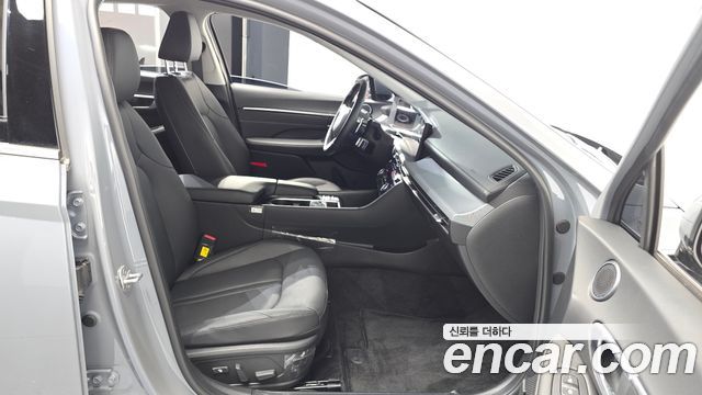 Hyundai Sonata The Edge (DN8) 2.0 Exclusive 2024 — фото 26