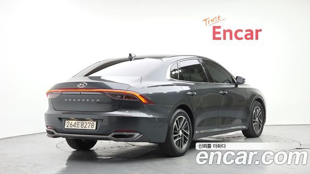 Hyundai Grandeur (IG) 2.5 Premium 2022 — фото 2