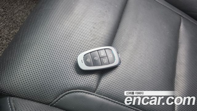 Hyundai Grandeur (IG) 2.5 Premium 2022 — фото 18