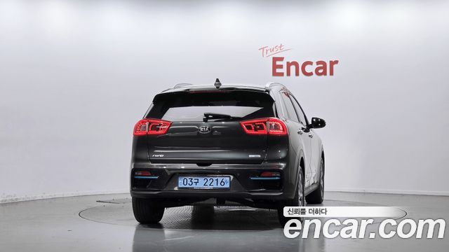Kia Niro EV Prestige 2021 — фото 4