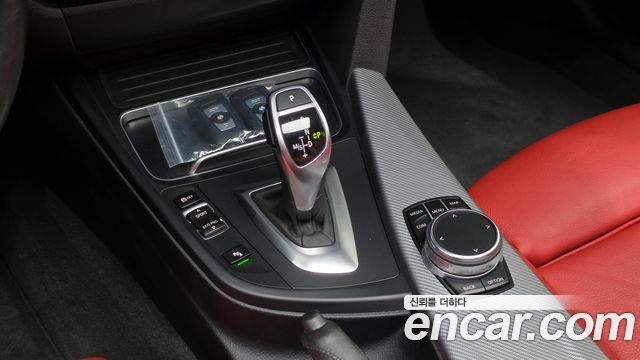 BMW 3 Series (F30) 330i M Sport Shadow 2018 — фото 9
