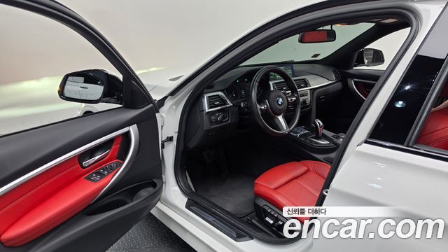 BMW 3 Series (F30) 330i M Sport Shadow 2018 — фото 10