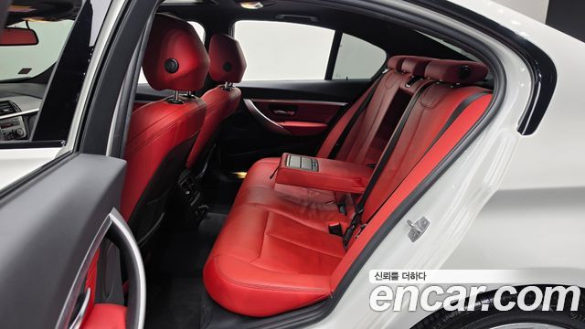 BMW 3 Series (F30) 330i M Sport Shadow 2018 — фото 11