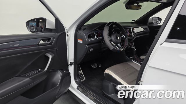 Volkswagen T-Roc 2.0 TDI Prestige 2021 — фото 10