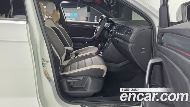 Volkswagen T-Roc 2.0 TDI Prestige 2021 — фото 11