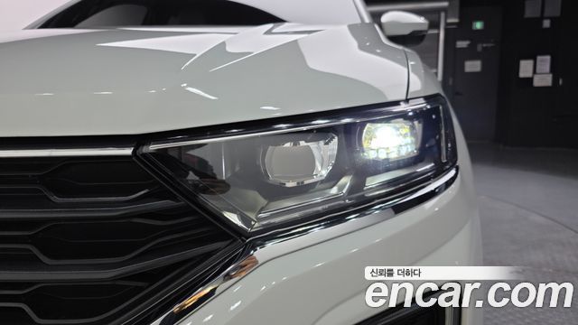 Volkswagen T-Roc 2.0 TDI Prestige 2021 — фото 22