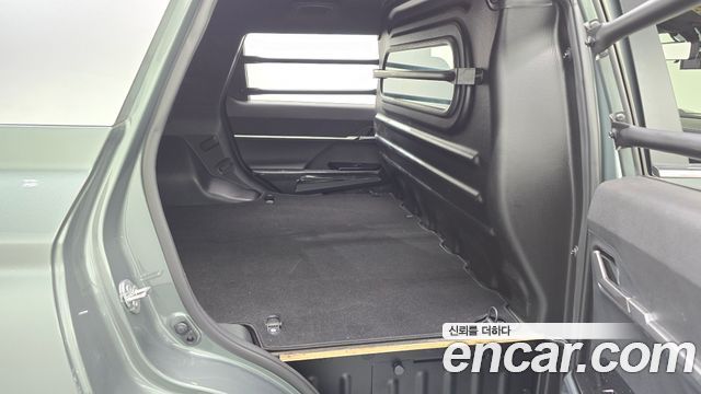 KG Mobility (SsangYong) Torres Gasoline 1.5 4WD TV7 2025 — фото 11