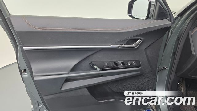 KG Mobility (SsangYong) Torres Gasoline 1.5 4WD TV7 2025 — фото 24