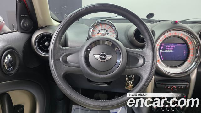 MINI Cooper D Countryman Standard 1st 2012 — фото 14