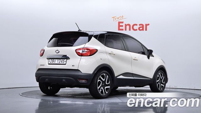 Renault Korea QM3 RE 2015 — фото 2