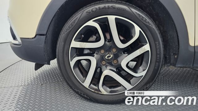 Renault Korea QM3 RE 2015 — фото 5