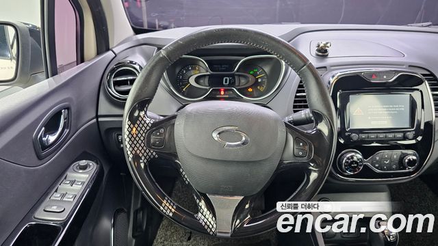 Renault Korea QM3 RE 2015 — фото 13