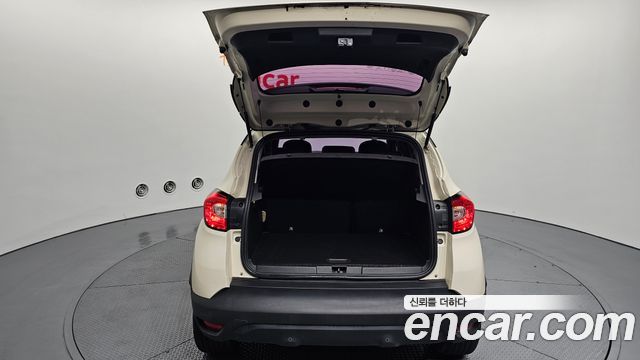 Renault Korea QM3 RE 2015 — фото 20