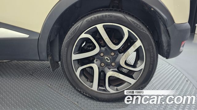 Renault Korea QM3 RE 2015 — фото 21