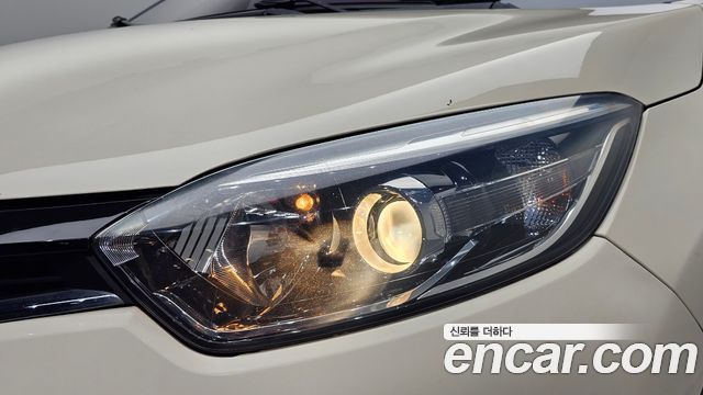 Renault Korea QM3 RE 2015 — фото 22