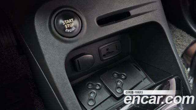 Renault Korea QM3 RE 2015 — фото 30