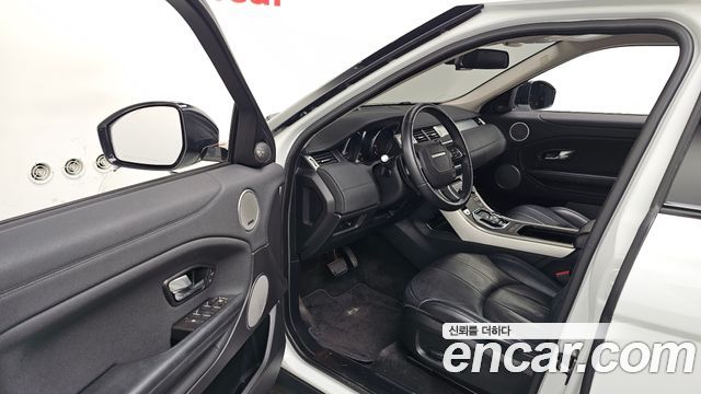 Land Rover Range Rover Evoque 2.0 TD4 SE 2016 — фото 10
