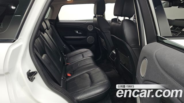 Land Rover Range Rover Evoque 2.0 TD4 SE 2016 — фото 12
