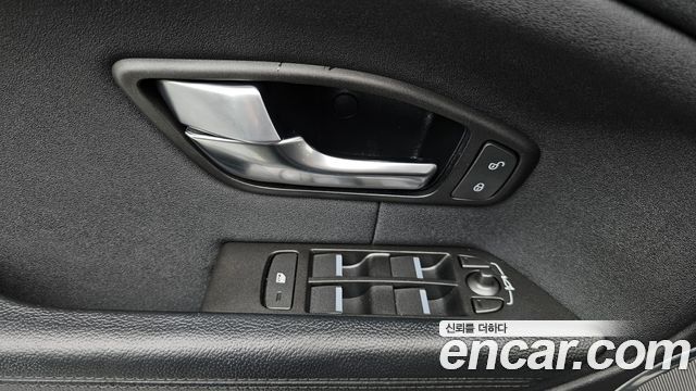 Land Rover Range Rover Evoque 2.0 TD4 SE 2016 — фото 18