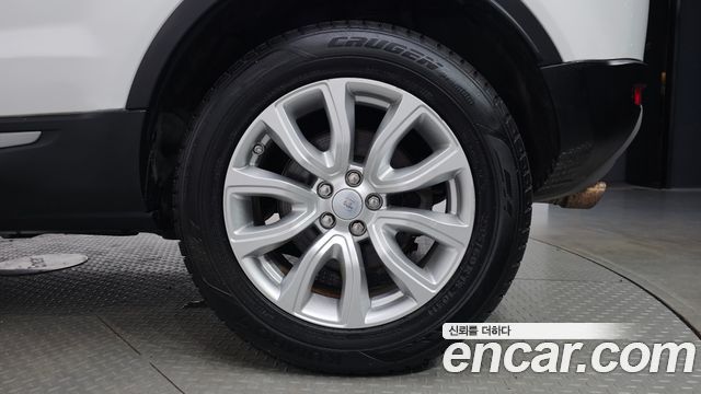 Land Rover Range Rover Evoque 2.0 TD4 SE 2016 — фото 21