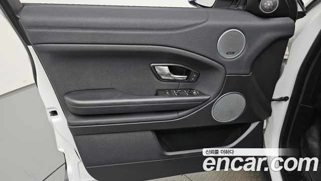 Land Rover Range Rover Evoque 2.0 TD4 SE 2016 — фото 24