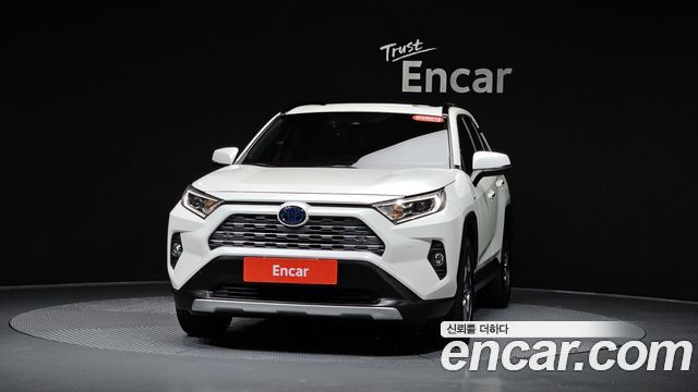 Toyota RAV4 (V) 2.5 4WD Hybrid 2019 — фото 3