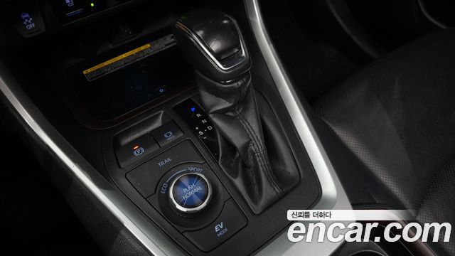 Toyota RAV4 (V) 2.5 4WD Hybrid 2019 — фото 9