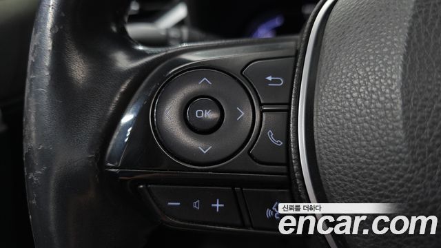 Toyota RAV4 (V) 2.5 4WD Hybrid 2019 — фото 31