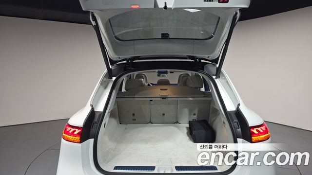 Mercedes-Benz EQS SUV (X296) EQS580 4MATIC 2023 — фото 32