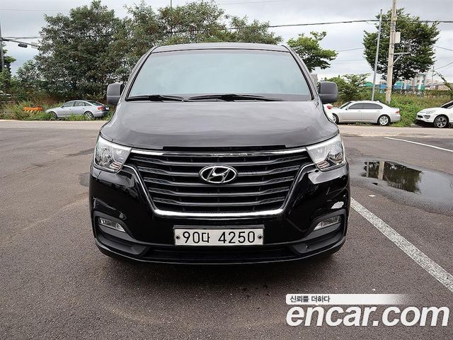 Hyundai Grand Starex Van 3-Seater Smart 2019 — фото 3