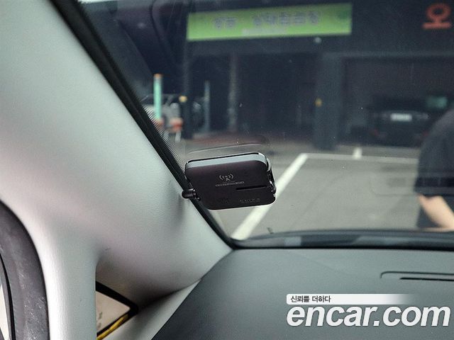 Hyundai Grand Starex Van 3-Seater Smart 2019 — фото 20