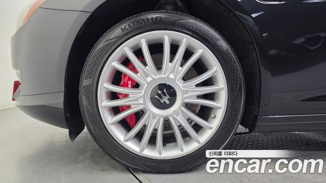 Maserati Quattroporte S Q4 3.0 V6 2015 — фото 5