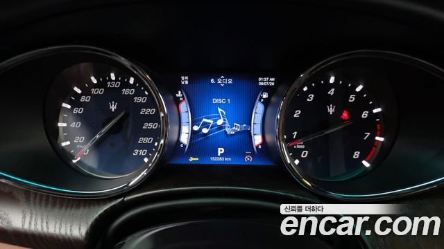 Maserati Quattroporte S Q4 3.0 V6 2015 — фото 8