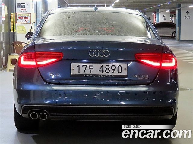 Audi A4 35 TDI Quattro Dynamic B8 2015 — фото 5