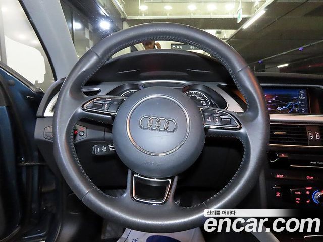 Audi A4 35 TDI Quattro Dynamic B8 2015 — фото 16
