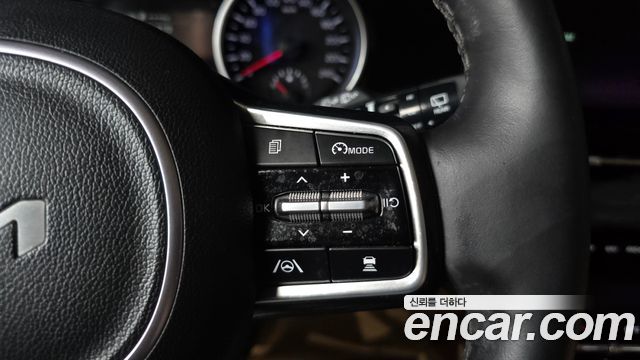 Kia Carnival (IV) Gasoline 9-Seater Prestige 2023 — фото 19