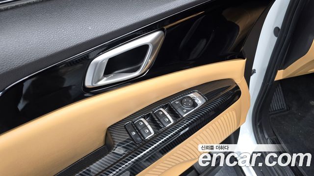 Kia Carnival (IV) Gasoline 9-Seater Prestige 2023 — фото 20