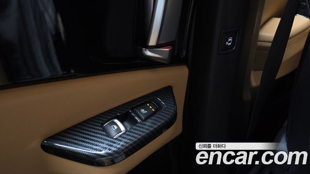 Kia Carnival (IV) Gasoline 9-Seater Prestige 2023 — фото 24