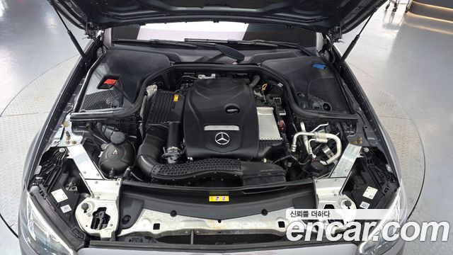 Mercedes-Benz E-Class (W213) E250 Avantgarde 2021 — фото 6