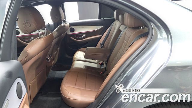 Mercedes-Benz E-Class (W213) E250 Avantgarde 2021 — фото 16