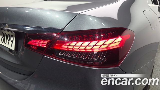 Mercedes-Benz E-Class (W213) E250 Avantgarde 2021 — фото 29
