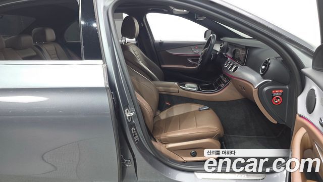 Mercedes-Benz E-Class (W213) E250 Avantgarde 2021 — фото 32